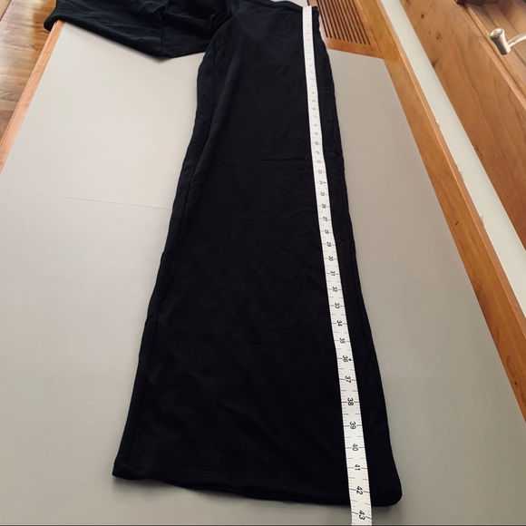 NWT Hue leggings size M - Picture 6 of 7